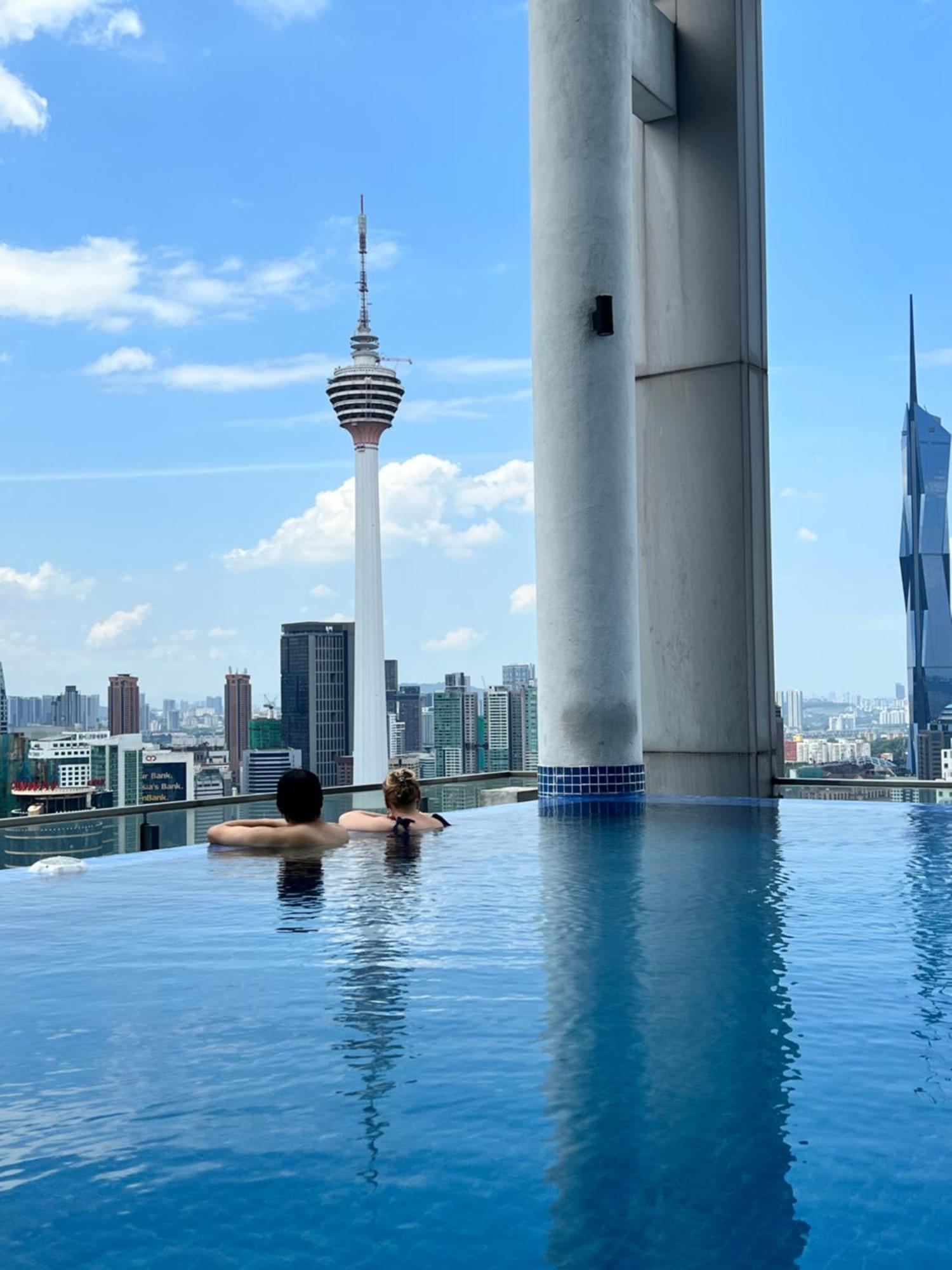 Colony Suites Klcc By Hibernate Kuala Lumpur Luaran gambar