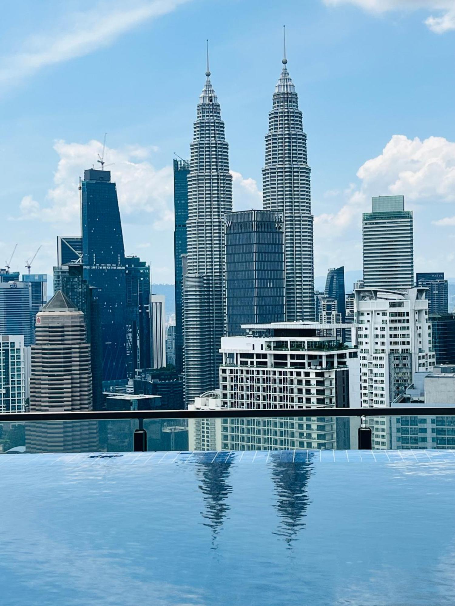 Colony Suites Klcc By Hibernate Kuala Lumpur Luaran gambar