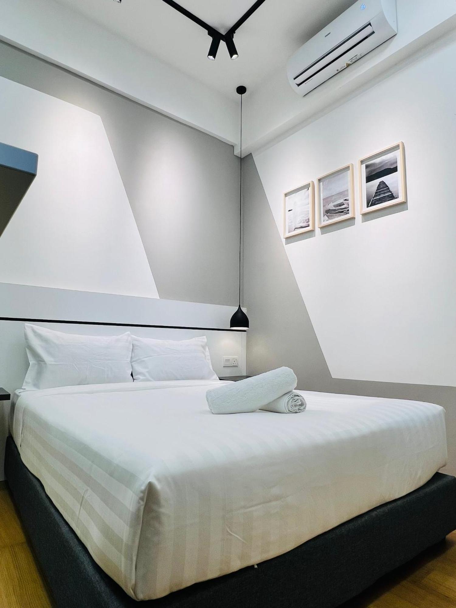 Colony Suites Klcc By Hibernate Kuala Lumpur Luaran gambar